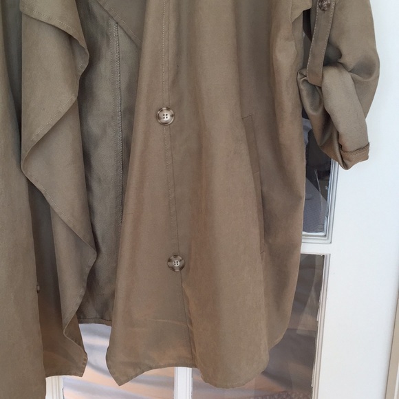 Oversized Green Jacket - Picture 2 of 6